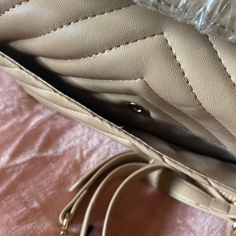 NWT beige Daisy Rose chevron flap top-handle/crossbody bag - Picture 8 of 11